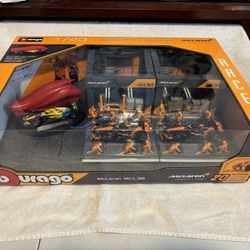 Mclaren F1 Racing set 1/24 Scale