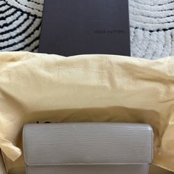 Leather wallet women