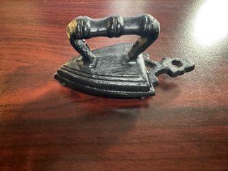 Vintage Mini Cast Sad Iron with Trivet