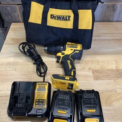 Dewalt 20volt Drill Kit 