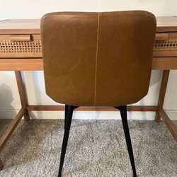 Desk With Chair 
