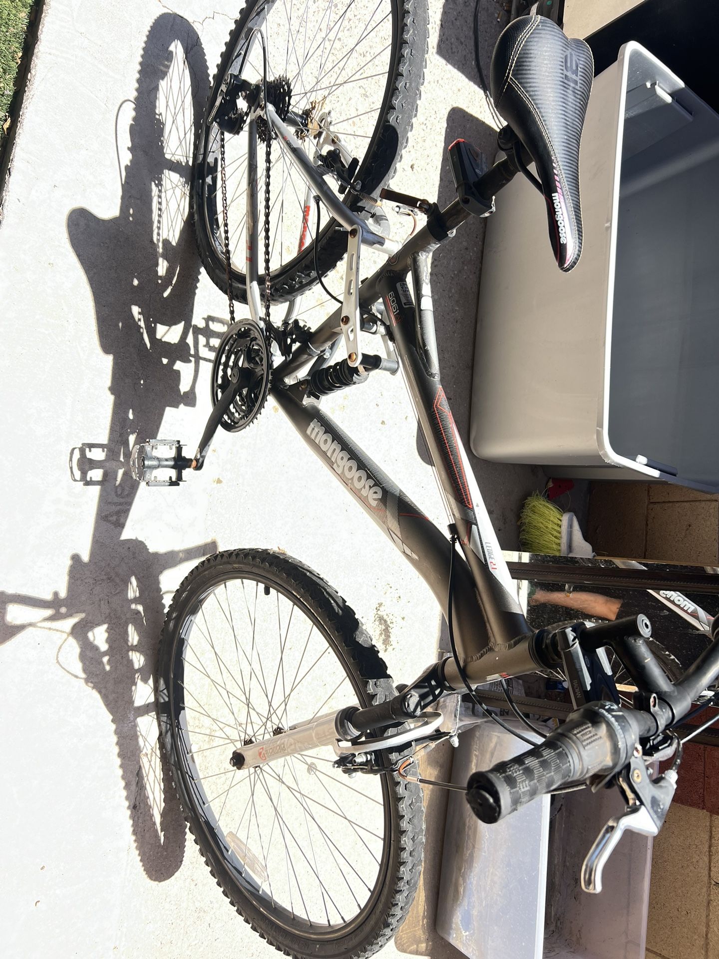 Bike Aluminum 27” Trade For Electric Scooter Or $120 