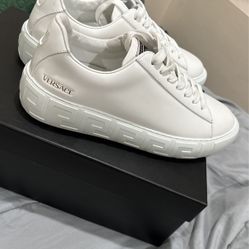 Versace Shoes Size 9