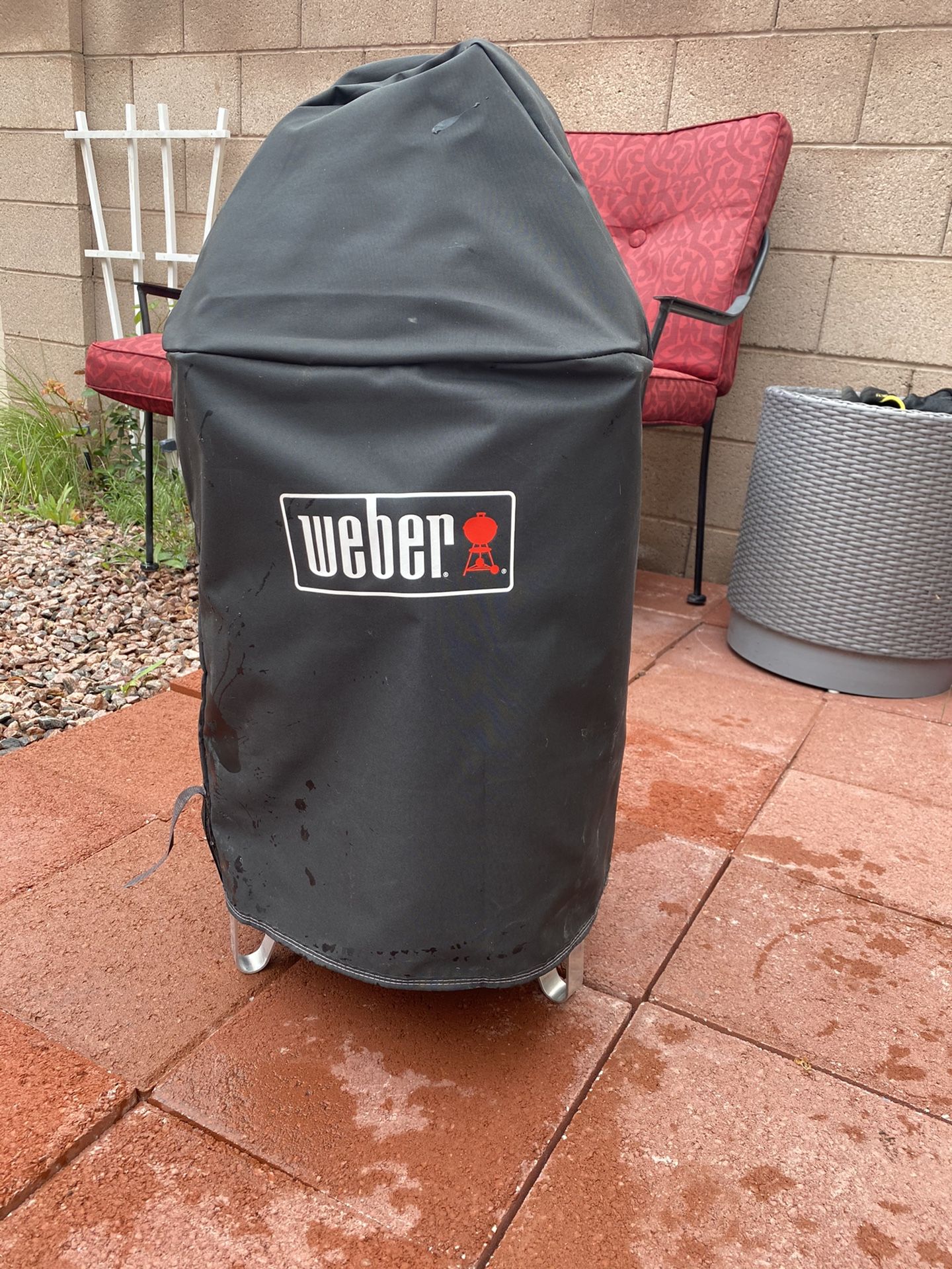 Weber smokey mountain 14 inches