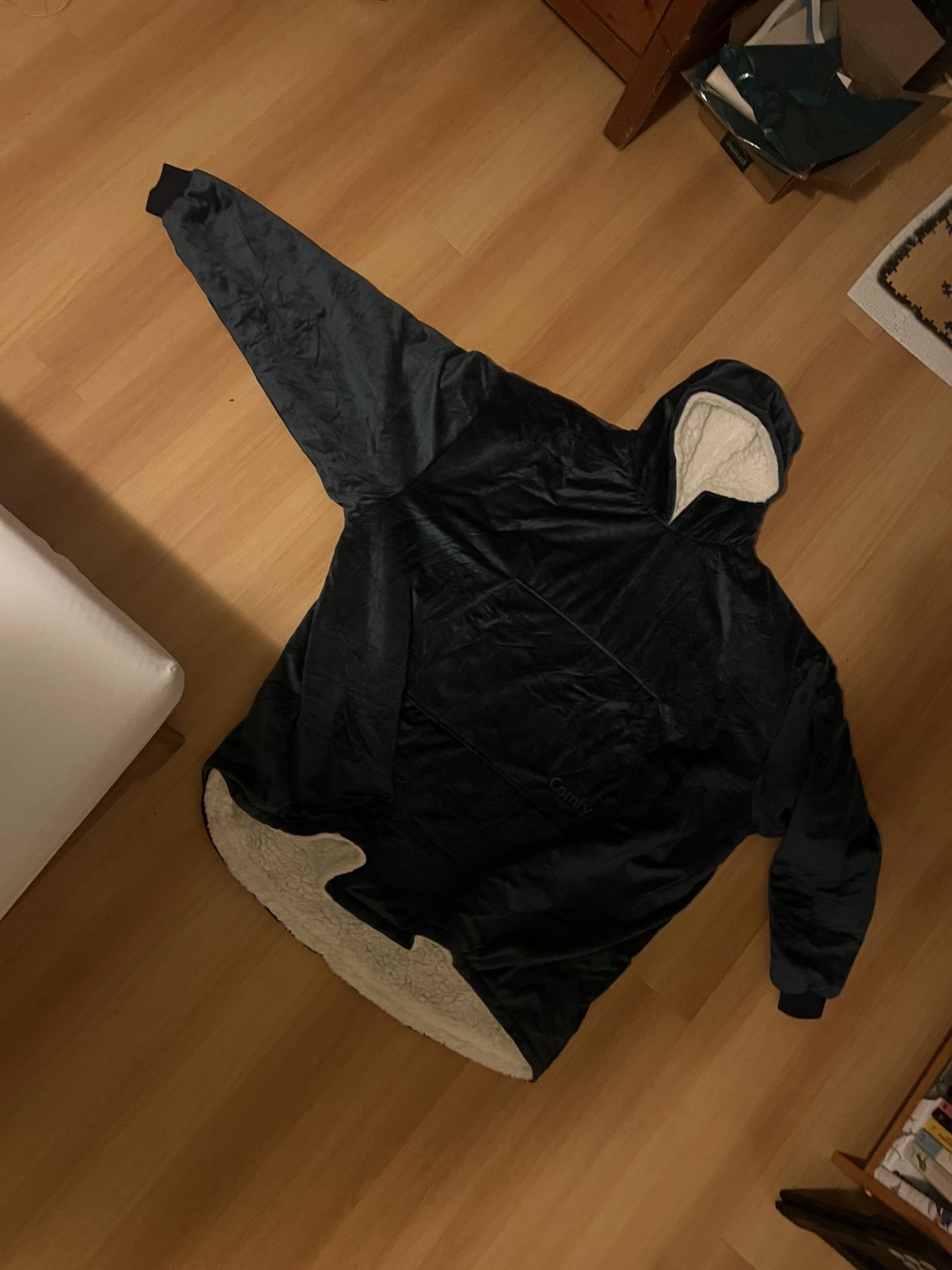 The Comfy Original Wearable Blanket