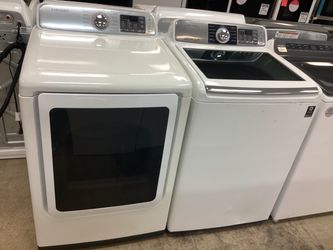 Samsung 5.0 cu.ft. Top Load Washer and 7.5 cu.ft. Electric Dryer Set