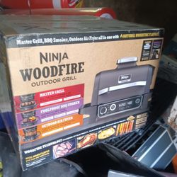 Woodfire Outdoor Grill