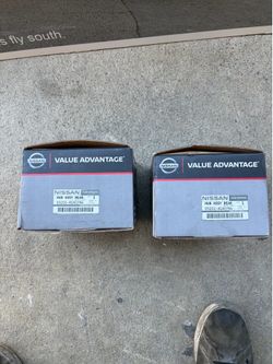 08 g35 rear wheel hubs
