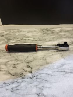 Snap on socket driver