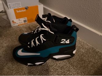 nike Griffey’s size 12