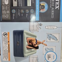 Intex Twin 18" Mid-Rise Air Mattress with Built-in Pump – New + Free Gift!