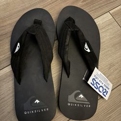 Quiksilver flip-flop sandals Size 9
