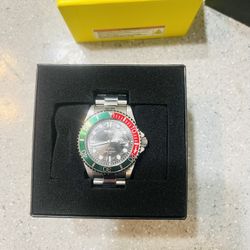 Invicta Pro Diver Men’s Watch – Stainless Steel • Black Dial • Red/Green Bezel • 100M Water Resistant