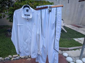 Air Jordan "Flight" 2-piece Retro Track Suit XXLT - Never Worn!