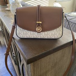 Michael kors Crossbody Purse