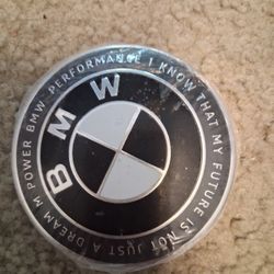 Bmw 82mm Hood Emblem Brand New 