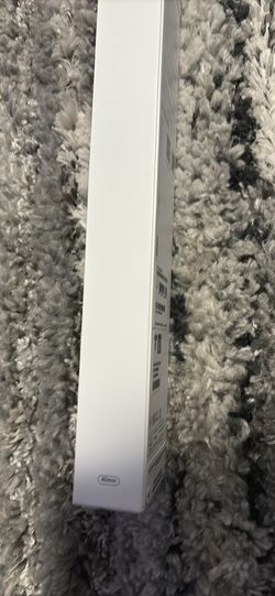 Brand New Samsung Galaxy Watch7 40mm Bluetooth – Sealed Box