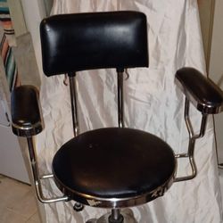 Vintage Adjustable Stool. With Removable Armrests