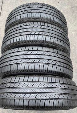 225/65/17  Michelin set de llantas usadas en buenas condiciones las 4