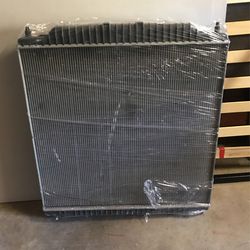 Radiador Para Camión 30 1/2 x 35”