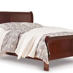 Ashley Alisdair Queen Sleigh Bed, Walnut Brown