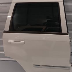 2008-2010 Jeep Grand Cherokee Laredo Complete Right Rear Passenger Door OEM