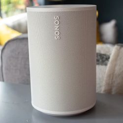 White Sonos Era 100 Speakers