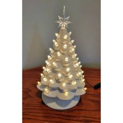 Tabletop Pre-lit White Ceramic Christmas Holiday Tree 15in, New