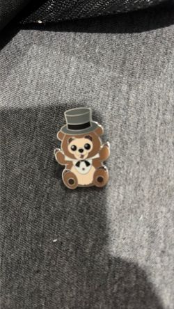 Bear Disney pin
