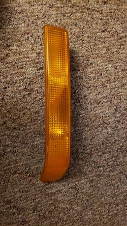 94-04 Chevy S10/ Right Park/Turn Signal Pt#16524256
