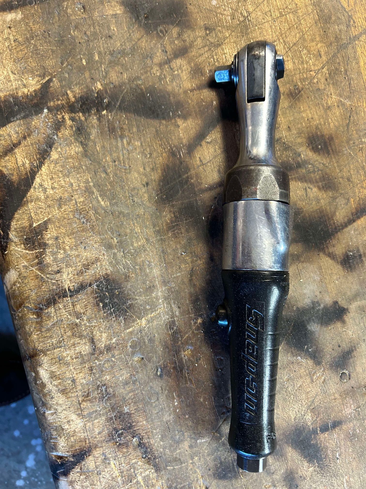 Snap-on 3/8" drive air ratchet,FAR7200 model.