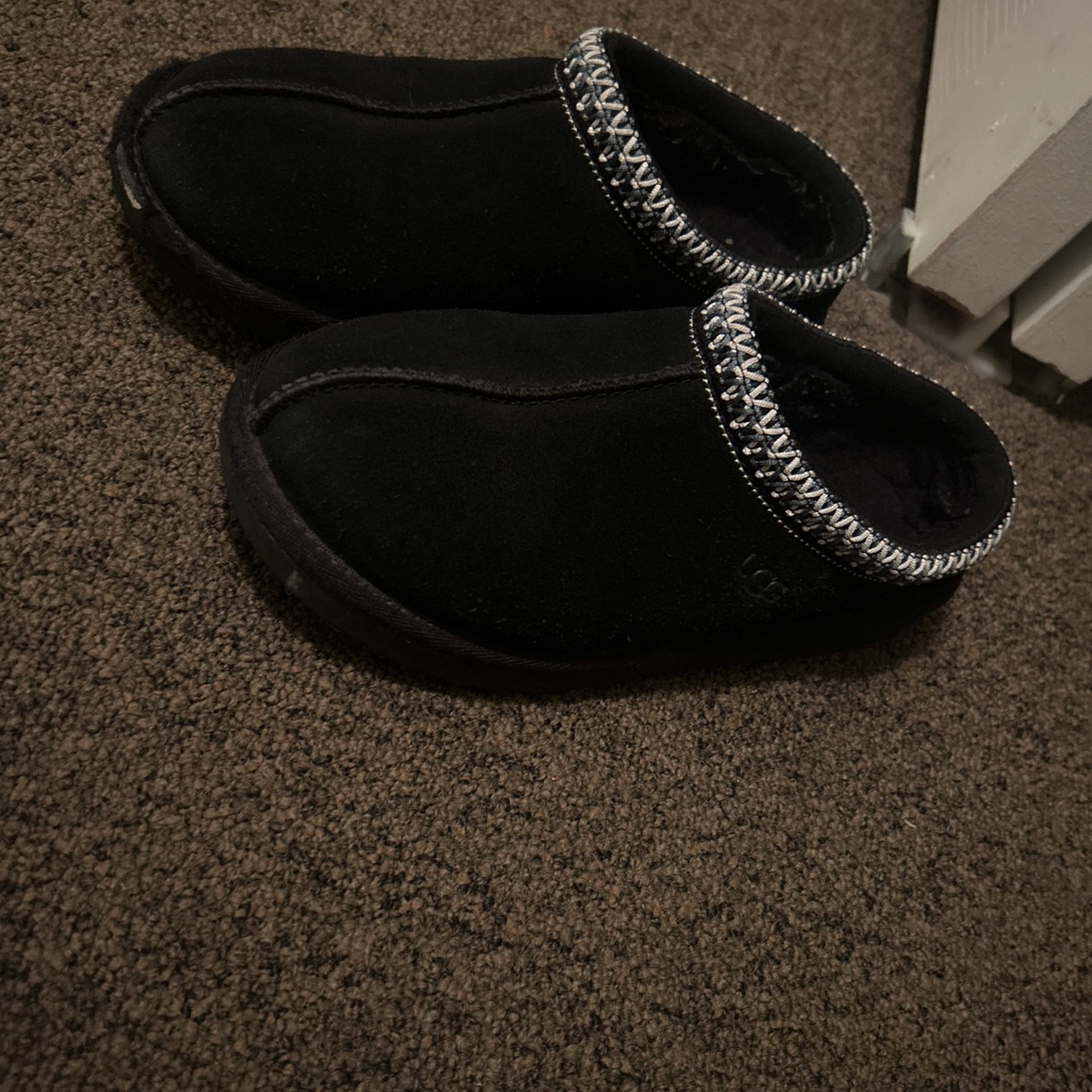 Ugg Tasman