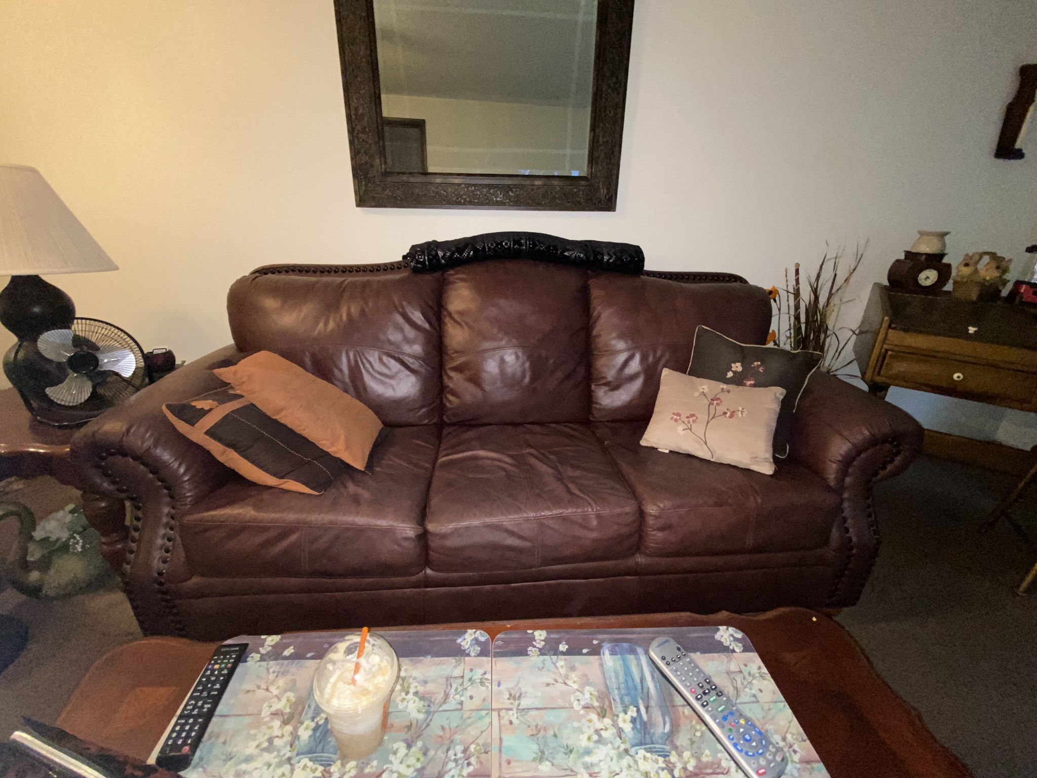 Couch/chair And Ottoman 