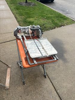 Tile saw