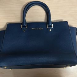 Micheal Kors Bag