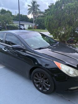 Hyundai sontata 2012