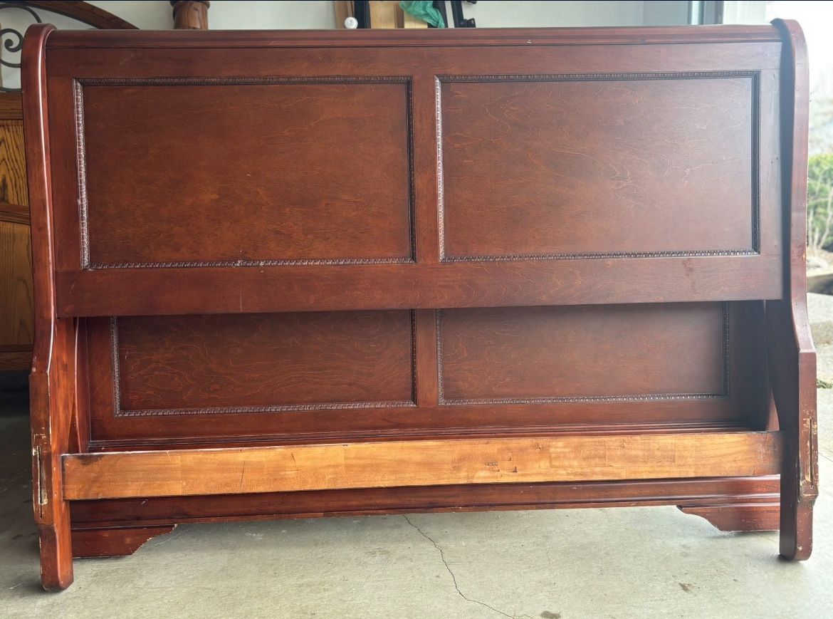 Queen Size Sleigh Bed Frame