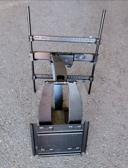 Heavy-duty TV Wall Mount Bracket