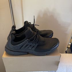 Nike Air Presto black 