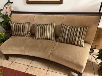Modern Curved Armless Sofa with Dark Wood Trim – Includes 3 Accent Pillows