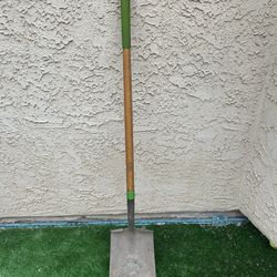 Shovel Square 