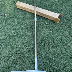 NEW Floor Squeegee Scrubber
