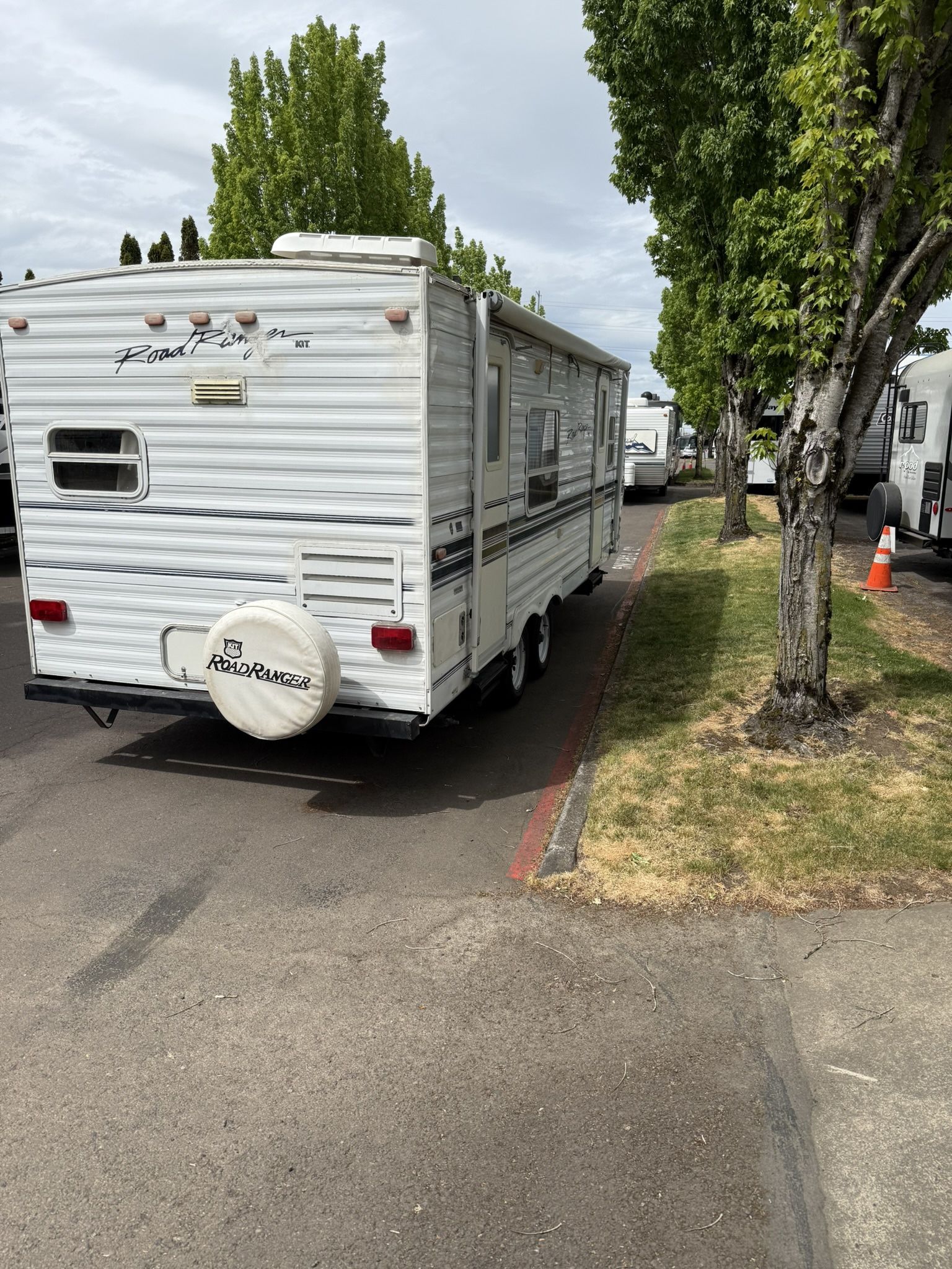 2001 Range Rover Travel Trailer
