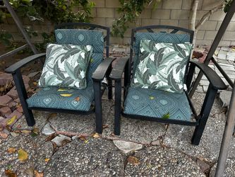 Outdoor or indoor aluminum chairs
