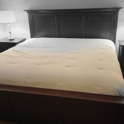 King Size Mahogony Bedroom Set 