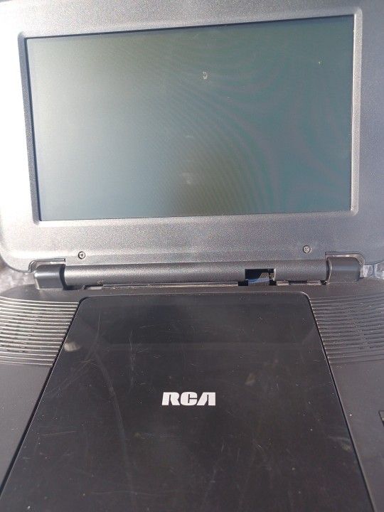 RcA Portable DVD Played All Hookup