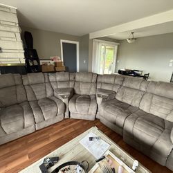 Reclining Sectional