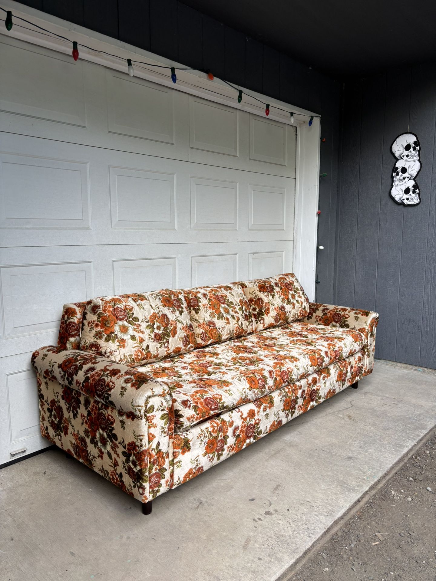 Vintage Groovy MCM 1970s Floral Pattern Sofa •FREE DELIVERY•