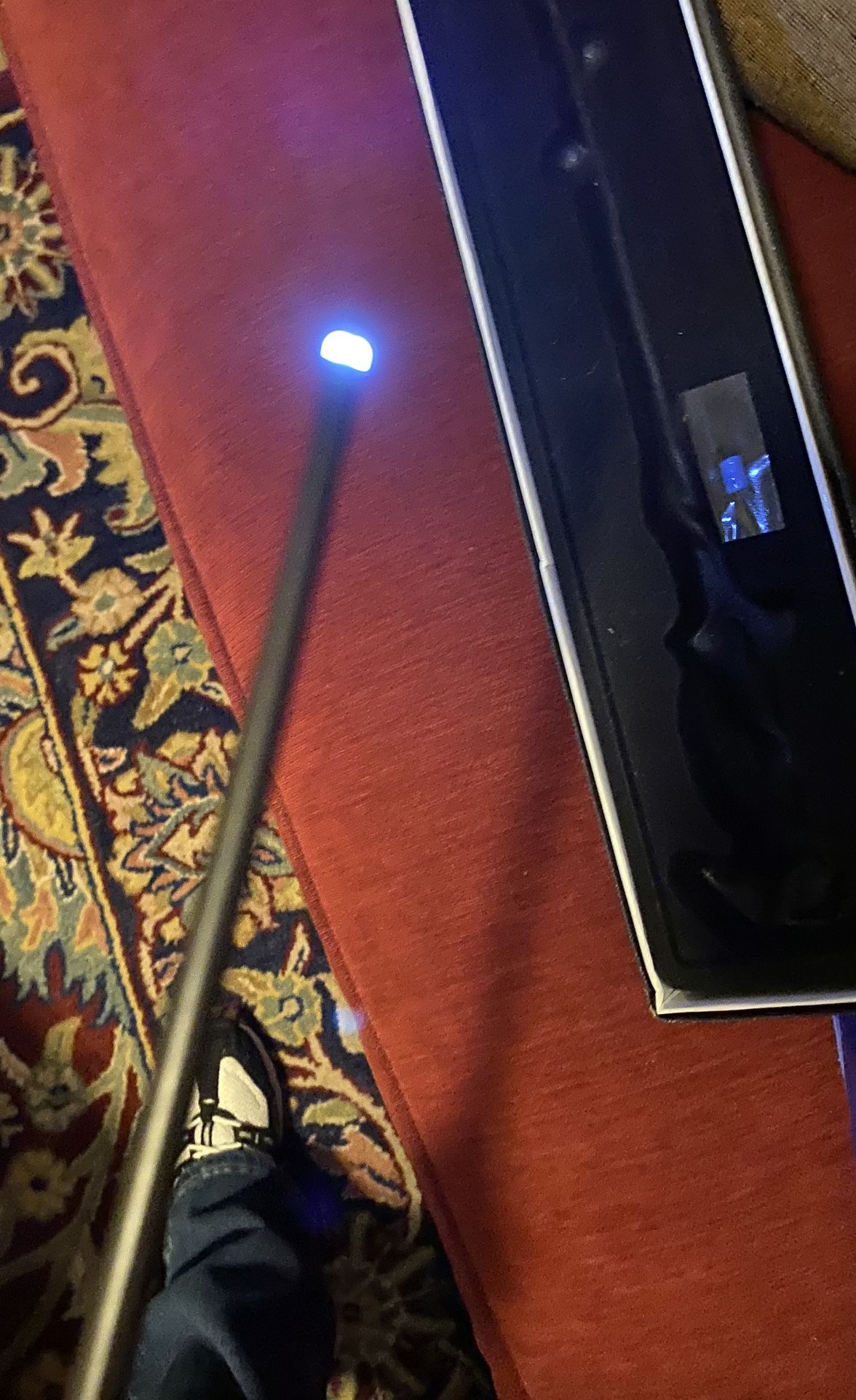 LIGHT UP HARRY POTTER WAND IN BOX NEW