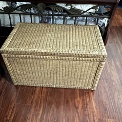 Storage Trunk / Chest